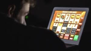 Discover the Clear Advantages of Online Casinos