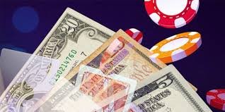 Maximize Your Winnings with 300 Free Spins Bonus -51116668